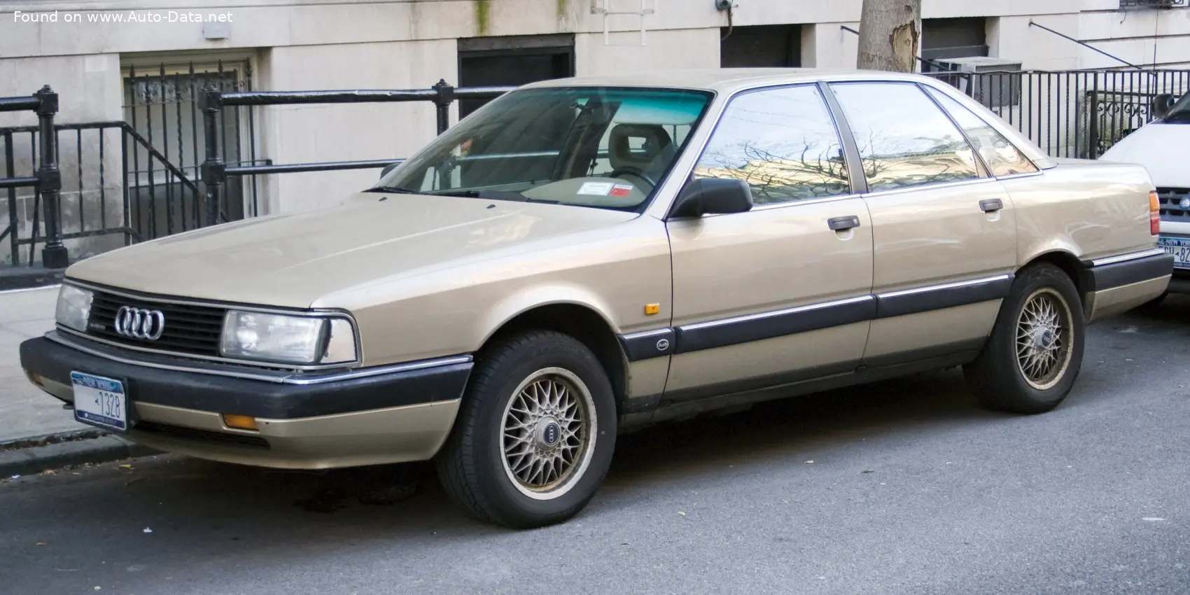 Audi  200 2.2 Quattro 6
