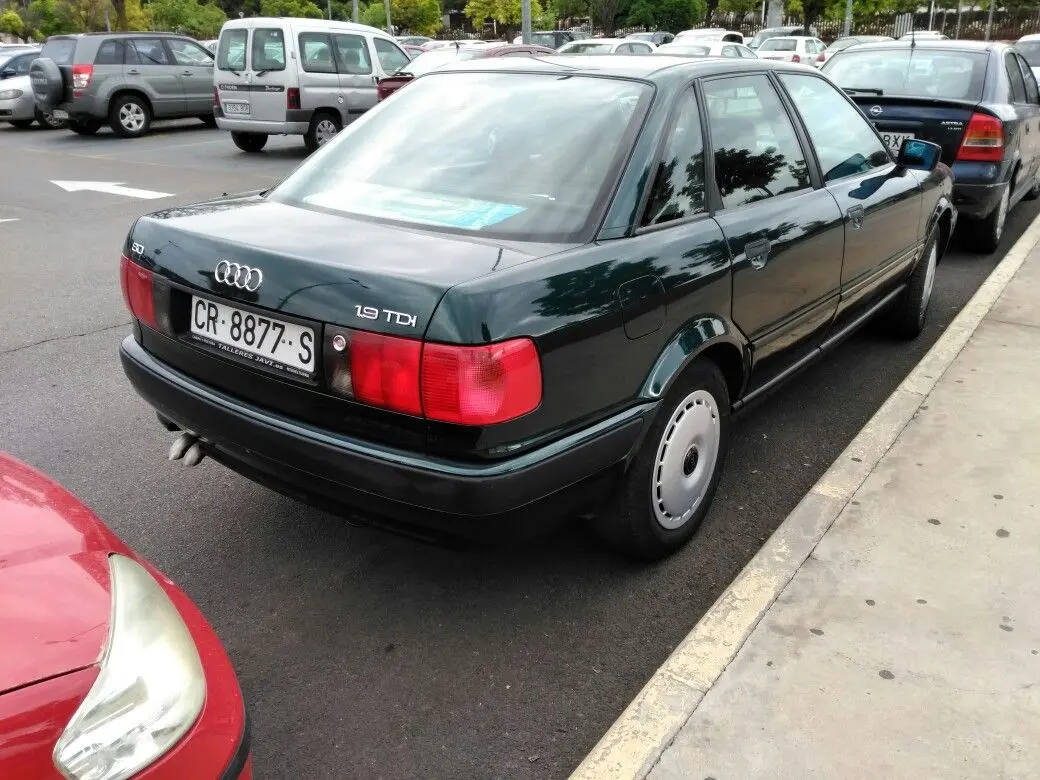 Audi  80 1.9 TDI 5