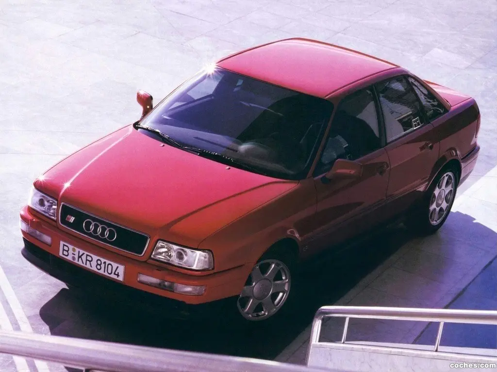 Audi  80 2.2 S2 5