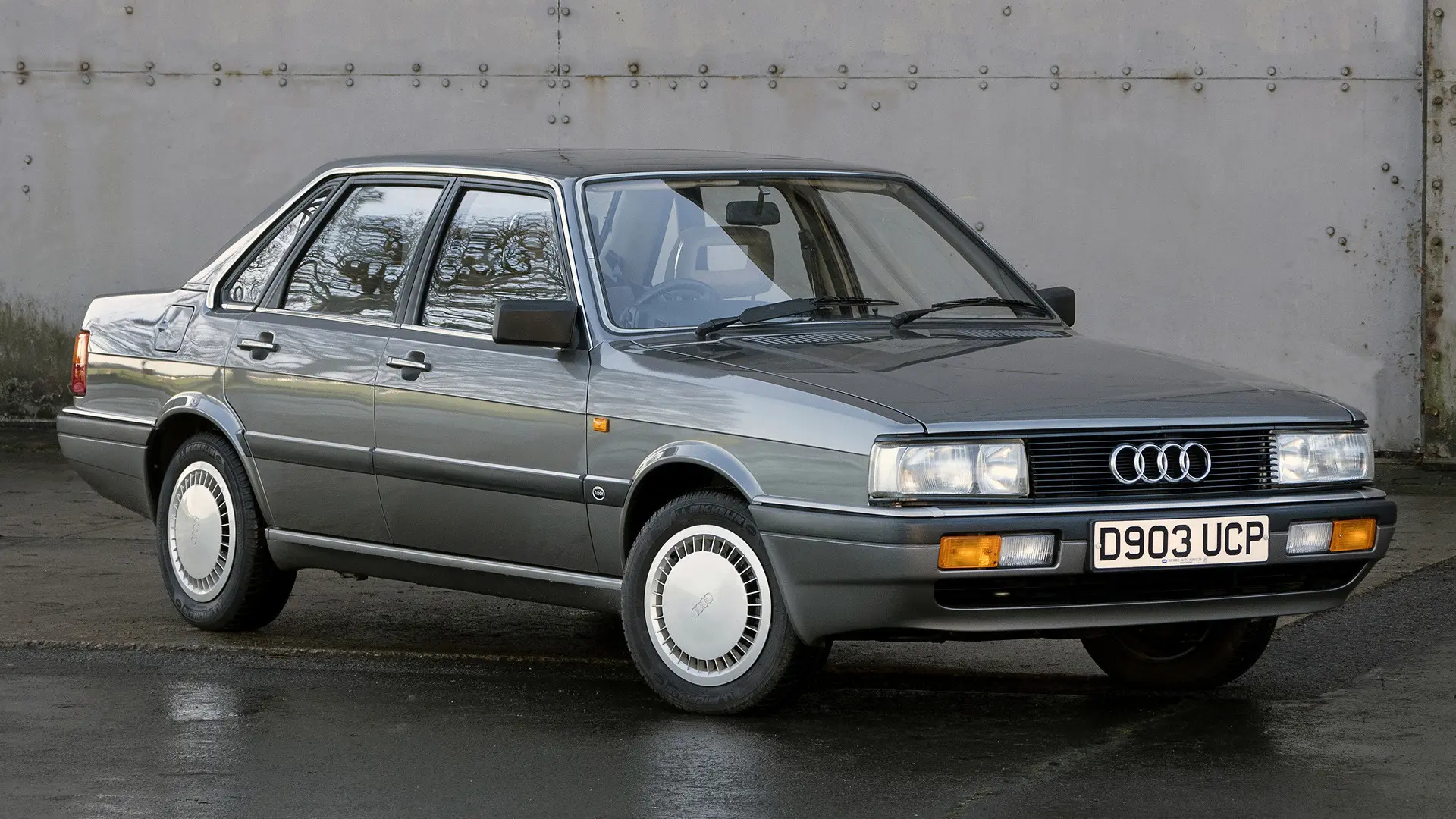 Audi  90 2.0 1