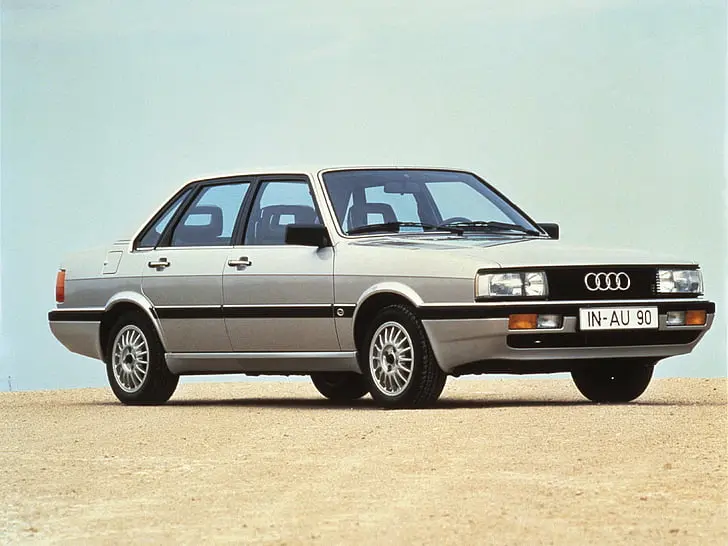 Audi  90 2.0 4