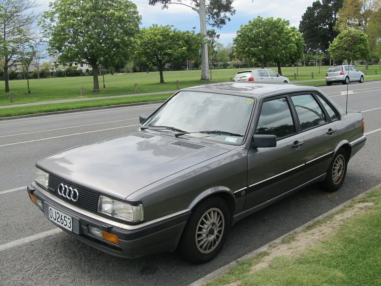 Audi  90 2.2 Quattro 1