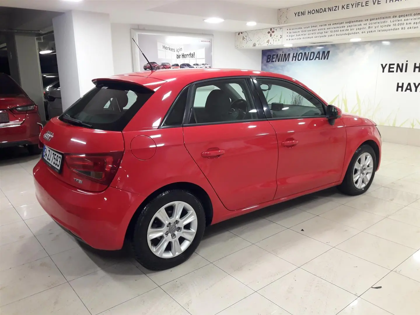 Audi A1 A1 1.4 TFSI Attraction S-Tronic 3
