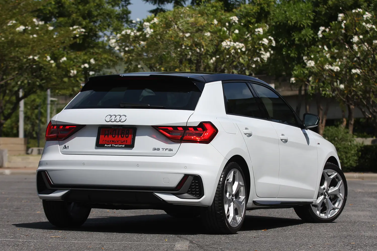 Audi A1 A1 Sportback 1.0 TFSI Basic S-Tronic 4