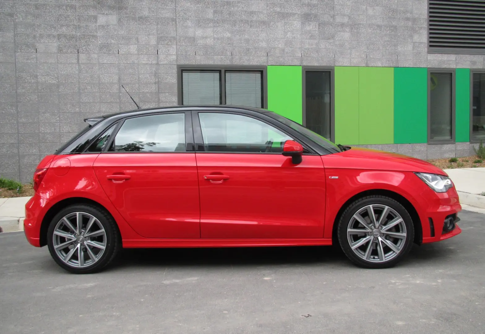 Audi A1 A1 Sportback 1.4 TFSI Sport S-Tronic 5