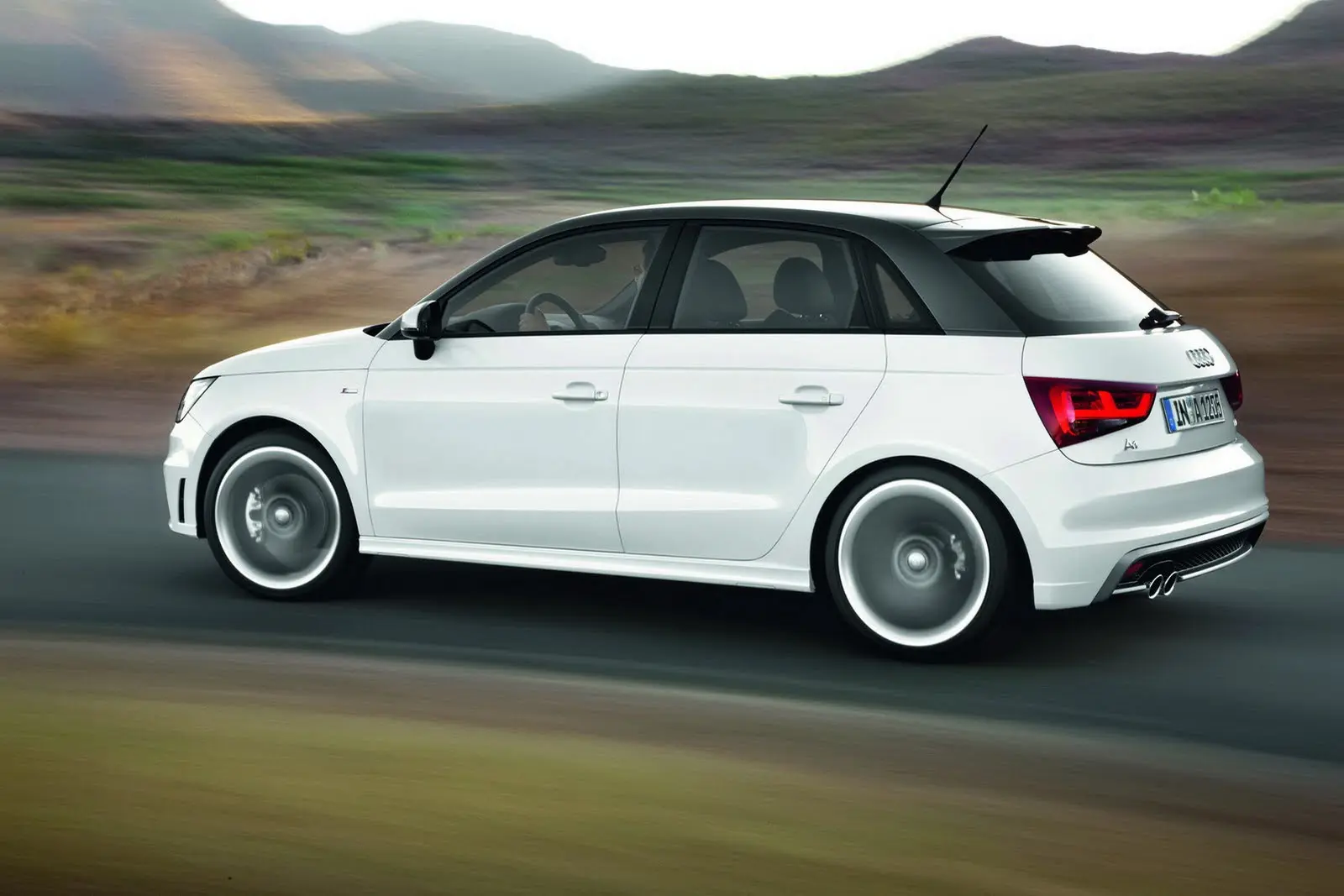 Audi A1 A1 Sportback 1.6 TDI Sport S-Tronic 4
