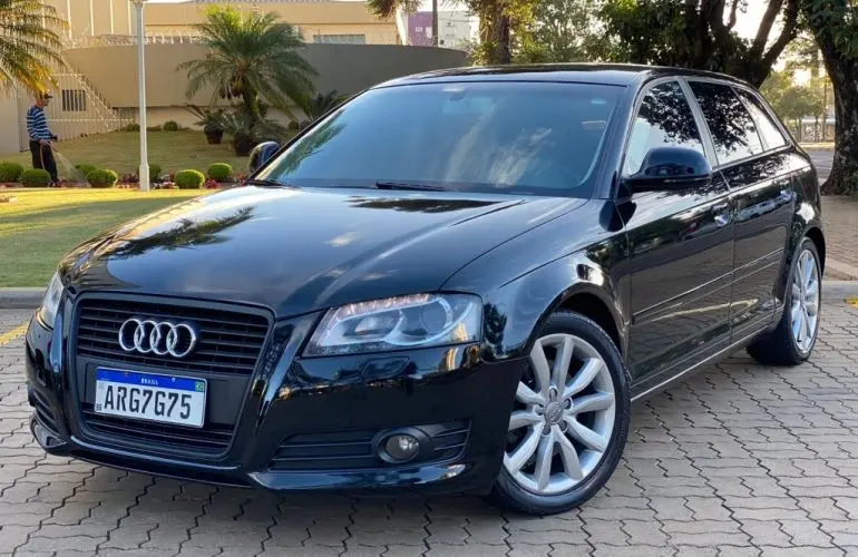 Audi A3 A3 1.2 TFSI Attraction S-Tronic 2