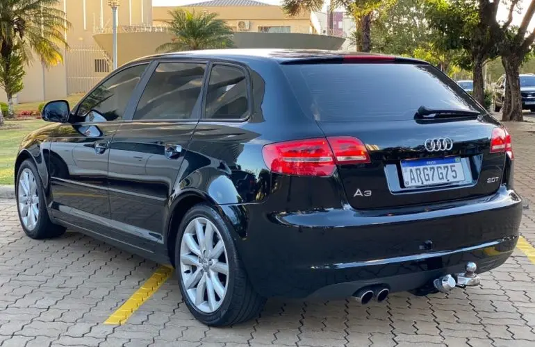 Audi A3 A3 1.2 TFSI Attraction S-Tronic 4