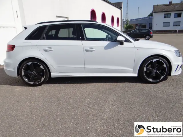 Audi A3 A3 1.4 TFSI Ambition S-Tronic 3