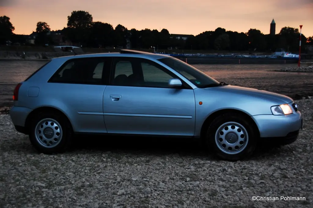 Audi A3 A3 1.6 Ambiente 6