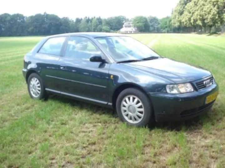 Audi A3 A3 1.6 Ambiente 4