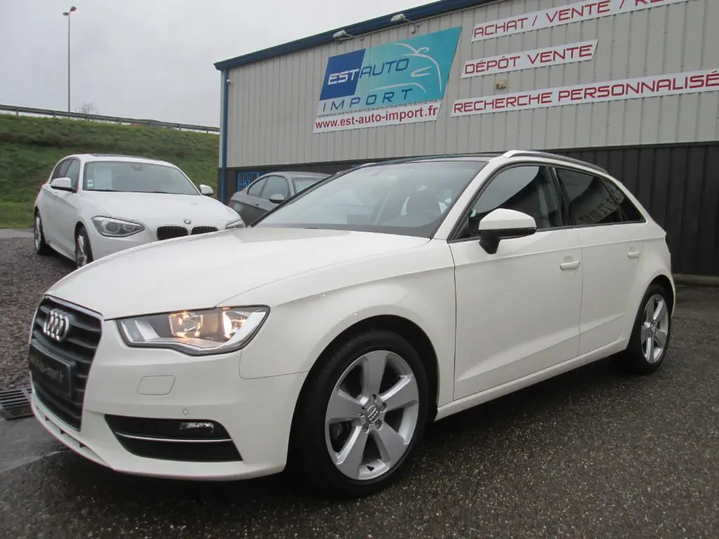Audi A3 A3 1.6 Ambiente S-Tronic 5