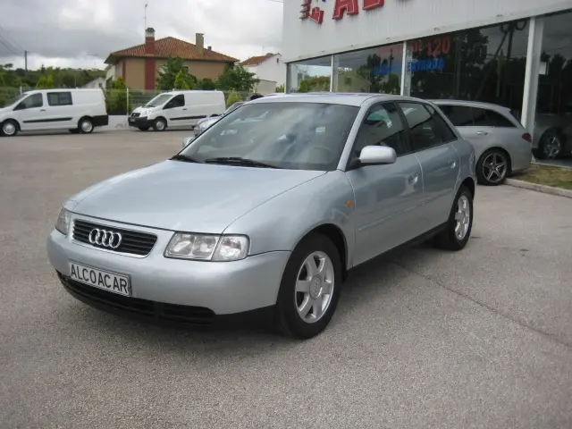 Audi A3 A3 1.6 Attraction 6