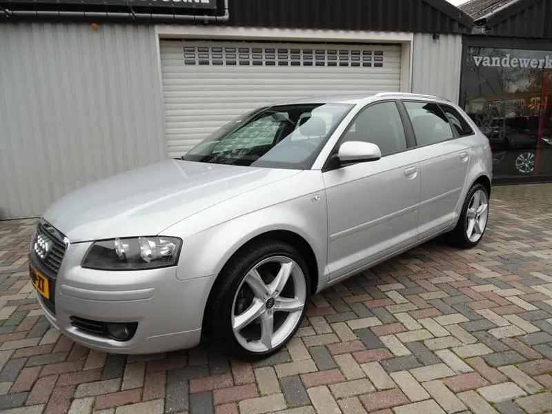 Audi A3 A3 1.6 Attraction 6