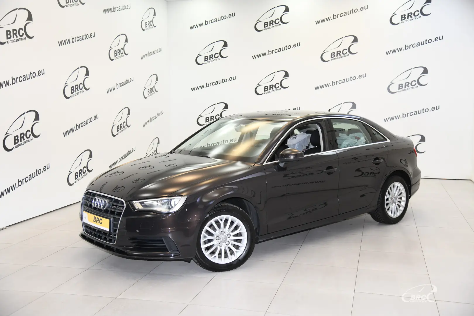 Audi A3 A3 1.6 TDI Ambiente S-Tronic 5