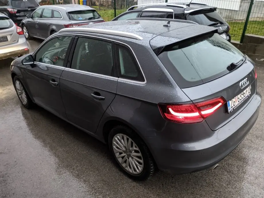 Audi A3 A3 1.6 TDI Ambiente S-Tronic 3
