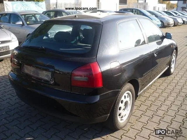Audi A3 A3 1.8 Ambiente 4