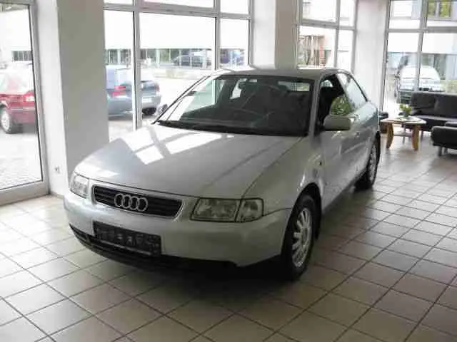 Audi A3 A3 1.8 Attraction 6