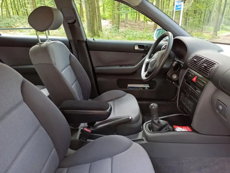 Audi A3 A3 1.8 T Ambiente 5