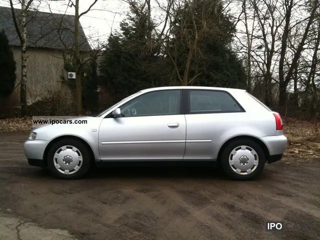 Audi A3 A3 1.8 T Ambition Tiptronic 5