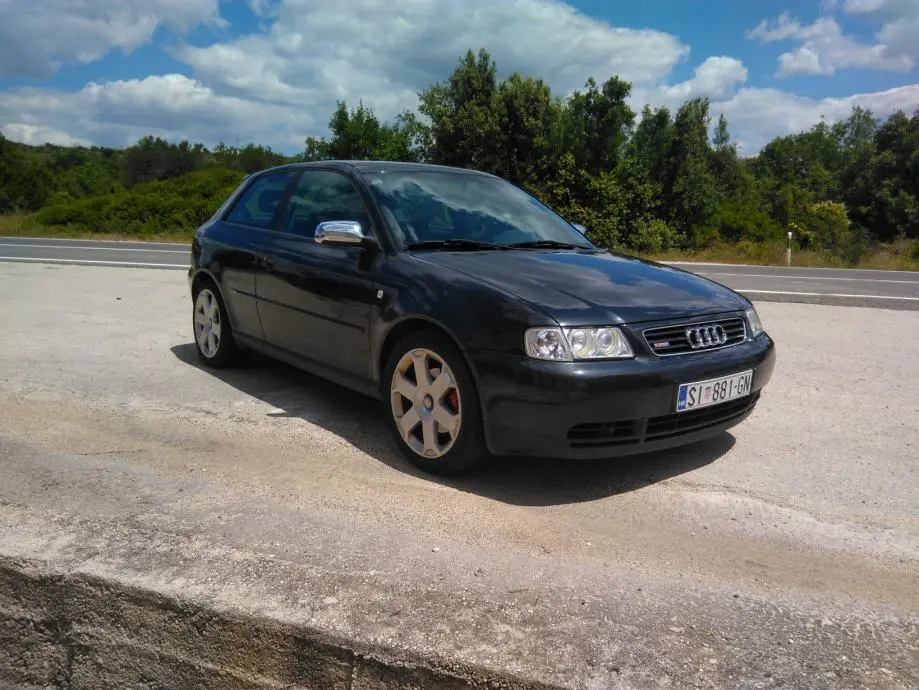 Audi A3 A3 1.8 T Attraction 4