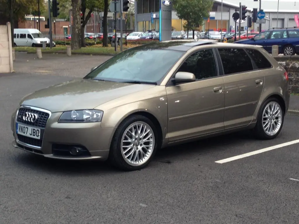 Audi A3 A3 1.8 TFSI Attraction Tiptronic 4