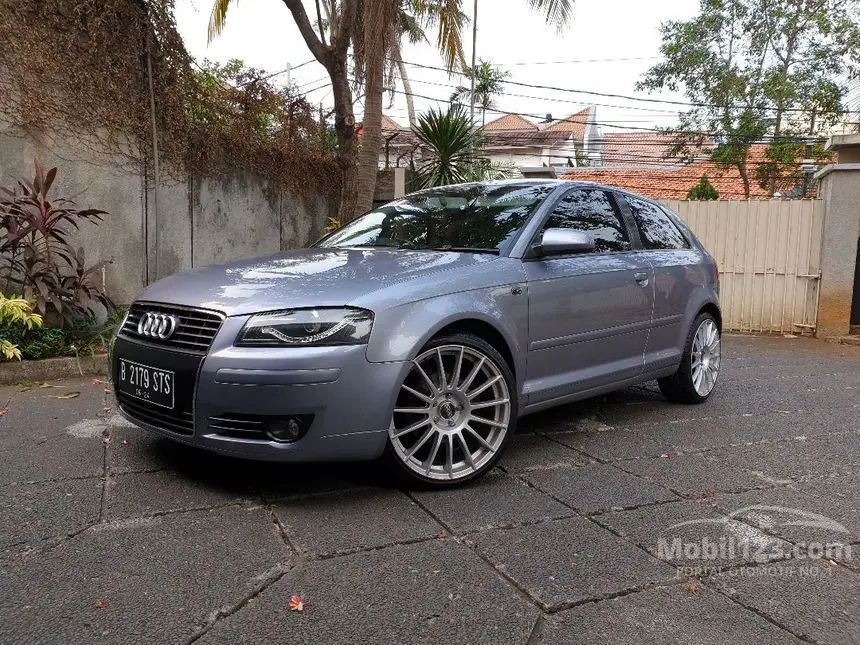 Audi A3 A3 2.0 FSI Attraction Tiptronic 5