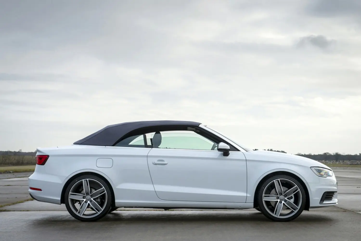 Audi A3 A3 Cabrio 1.4 TFSI COD Sport Line S-Tronic 5