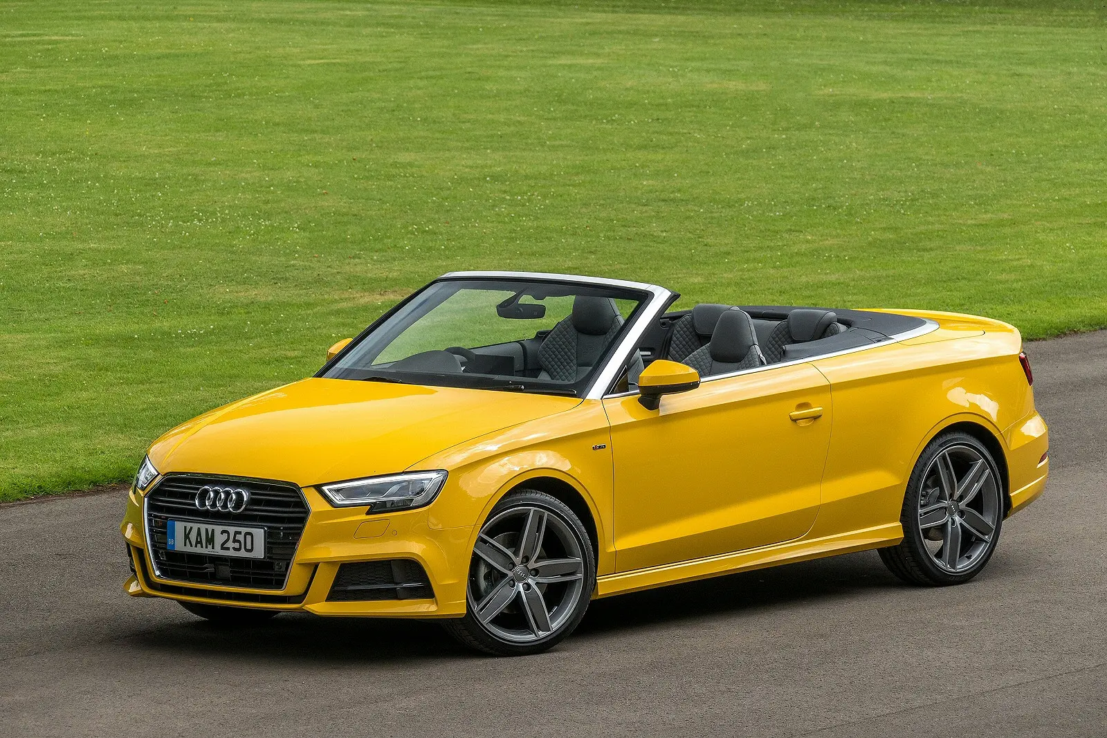 Audi A3 A3 Cabrio 35 TFSI Design S-Tronic 3