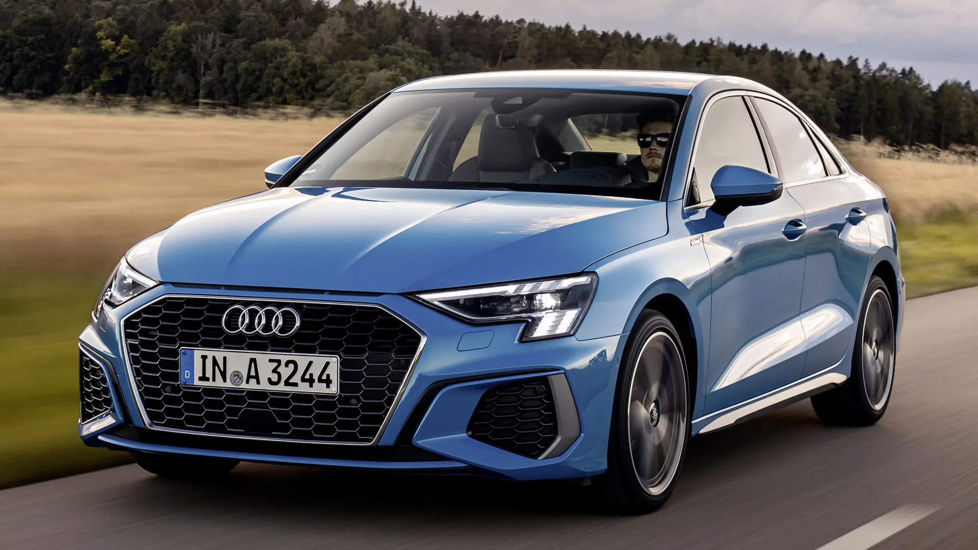 Audi A3 A3 Sedan 30 TFSI Advanced S-Tronic 6
