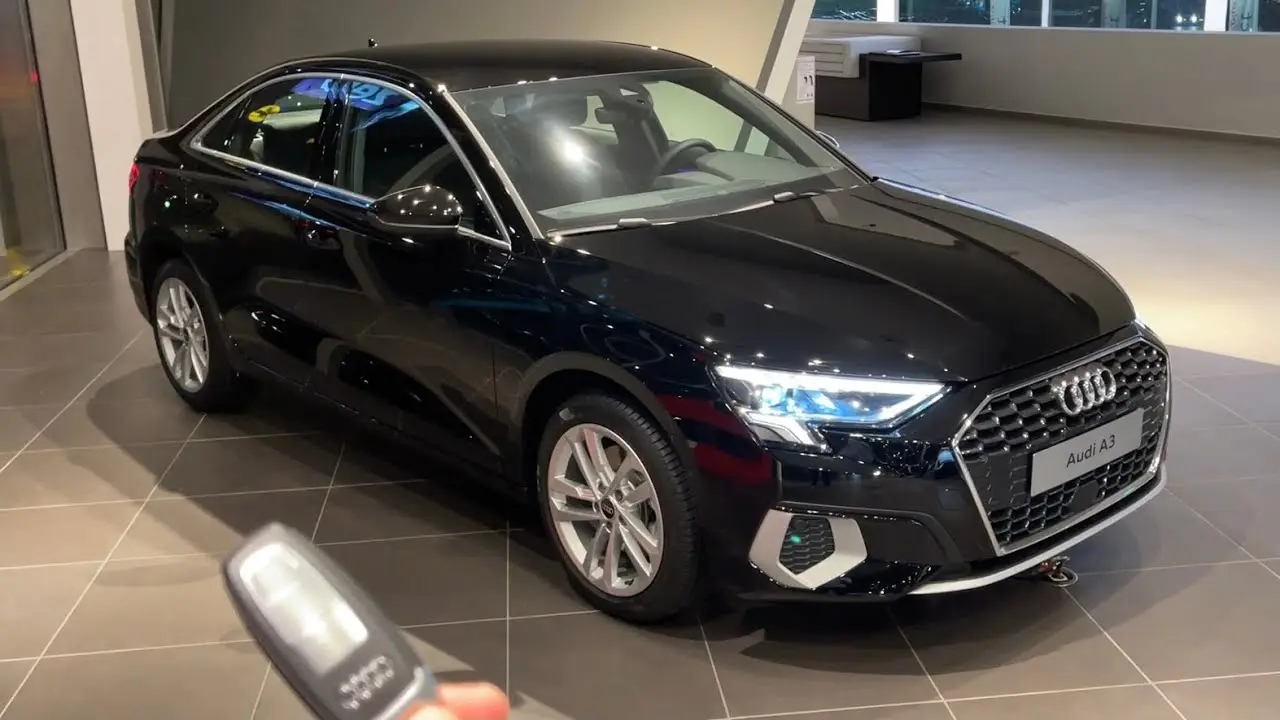 Audi A3 A3 Sedan 30 TFSI Advanced S-Tronic	 4
