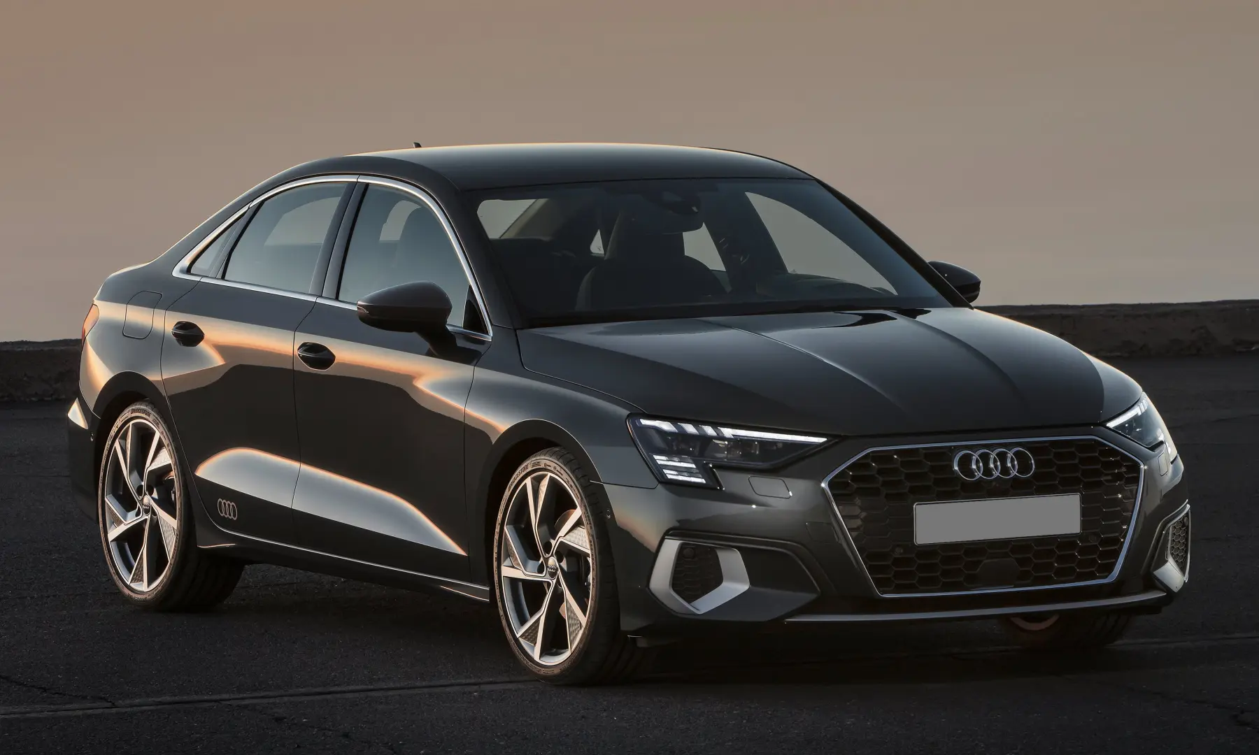 Audi A3 A3 Sedan 30 TFSI S Line S-Tronic 6