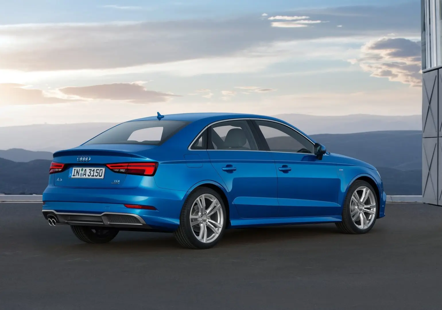 Audi A3 A3 Sedan 35 TFSI Sport S-Tronic 5
