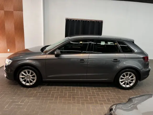 Audi A3 A3 Sportback 1.4 TFSI COD Dynamic S-Tronic 6