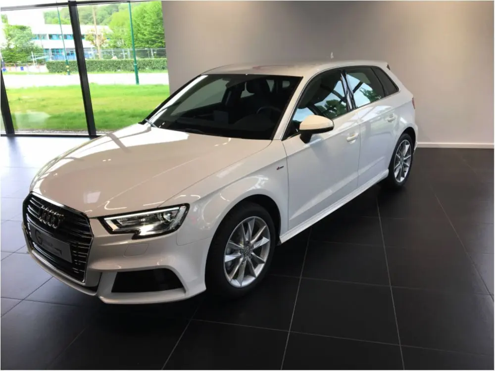 Audi A3 A3 Sportback 1.5 TFSI COD Sport Line S-Tronic 6