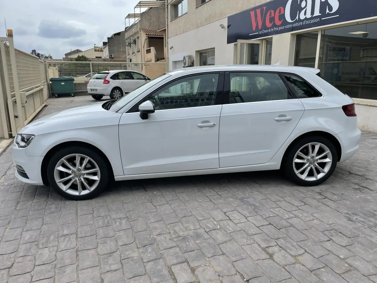 Audi A3 A3 1.6 TDI Ambiente S-Tronic 4