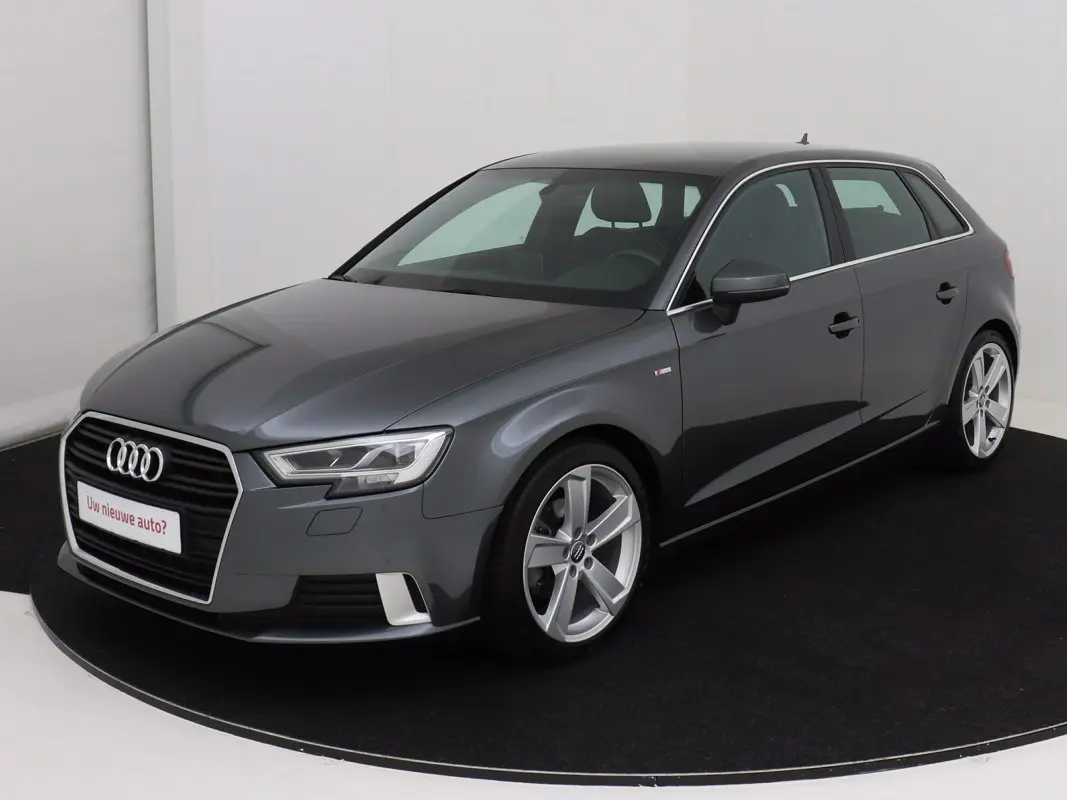 Audi A3 A3 Sportback 1.6 TDI Design Line S-Tronic 5