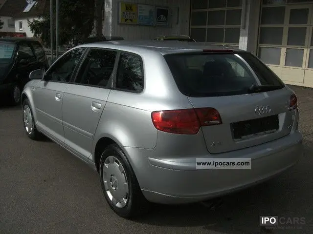 Audi A3 A3 Sportback 2.0 FSI Attraction Tiptronic 2