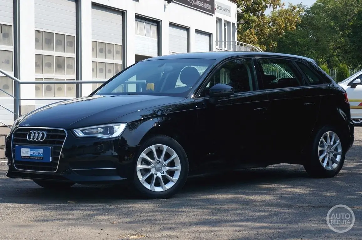 Audi A3 A3 Sportback 2.0 TDI Attraction S-Tronic 3