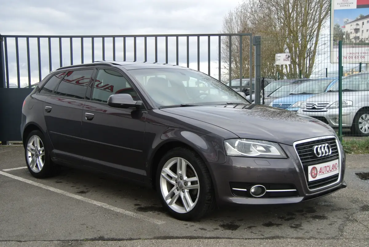 Audi A3 A3 1.6 Ambiente S-Tronic 3