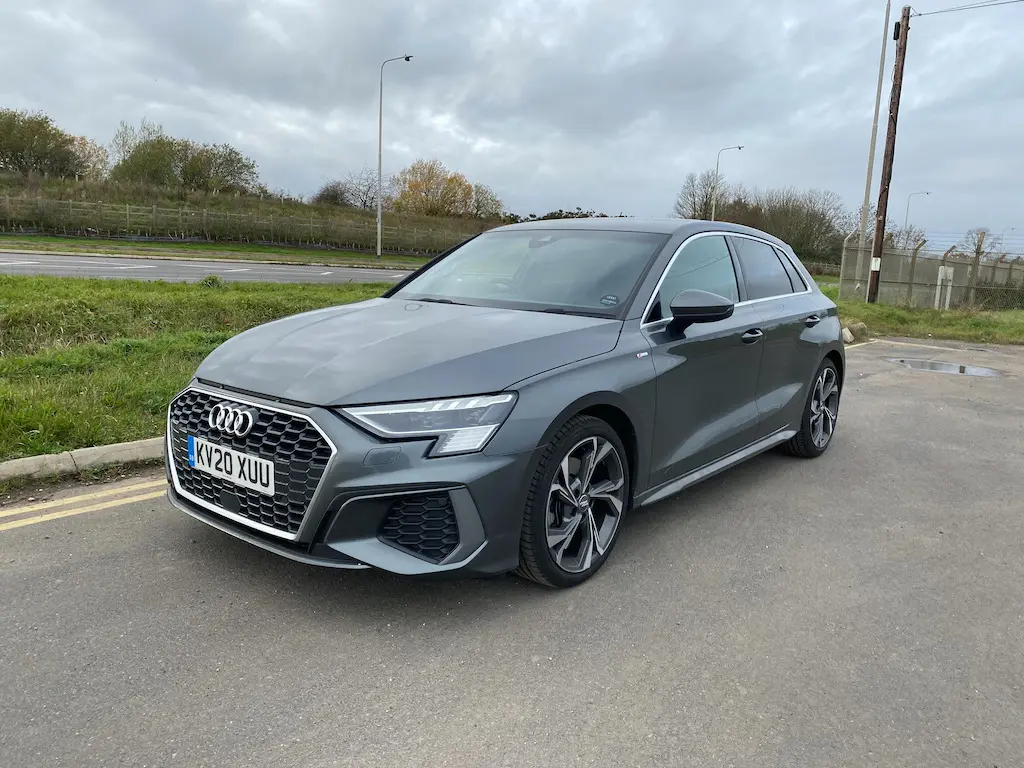 Audi A3 A3 Sportback 35 TFSI S Line 6
