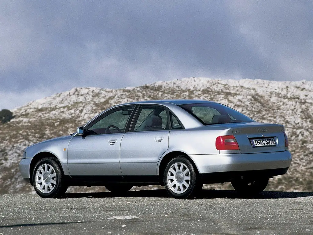 Audi A4 A4 1.6 4