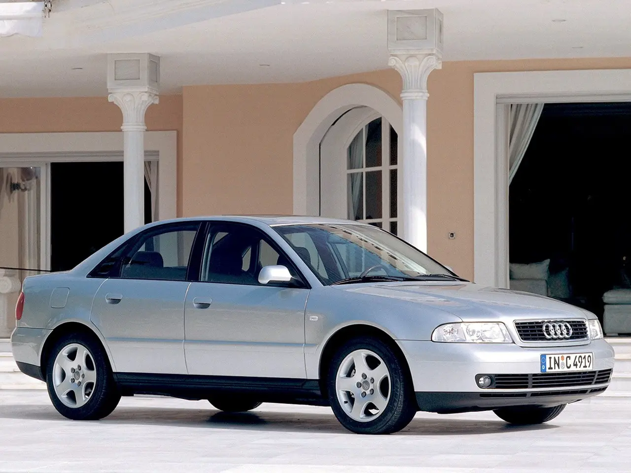 Audi A4 A4 2.6 6