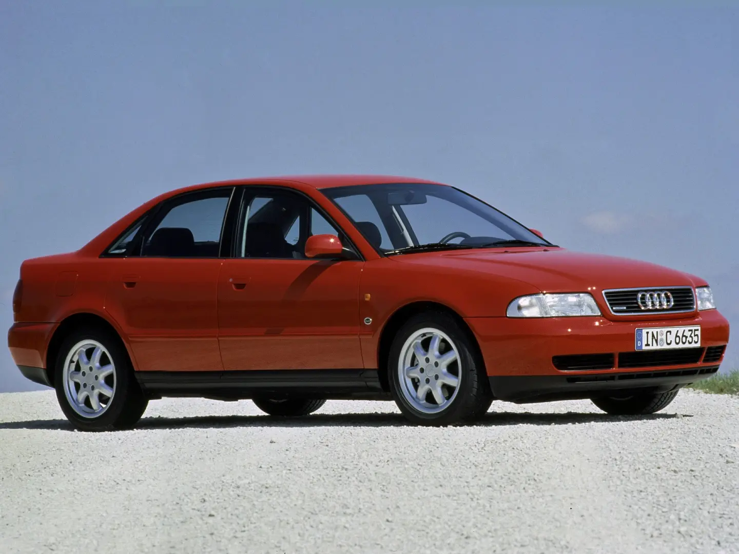 Audi A4 A4 1.6 5