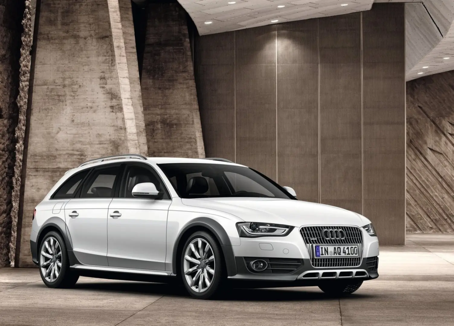Audi A4 A4 Allroad 2.0 TDI Quattro S-Tronic 0