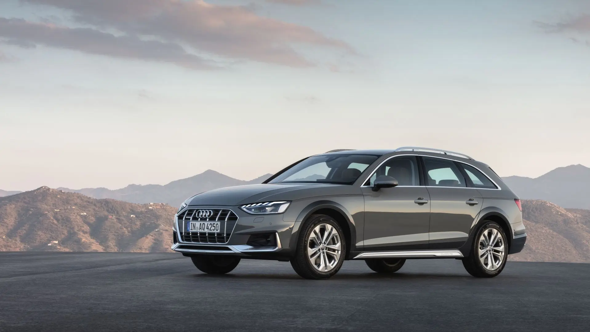 Audi A4 A4 Allroad 45 TFSI Quattro S-Tronic 0