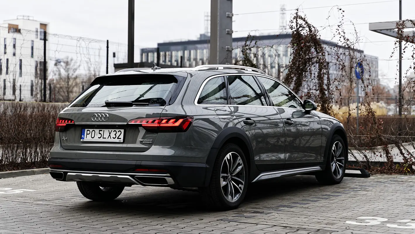 Audi A4 A4 Allroad Avant 45 TFSI Quattro S-Tronic 6