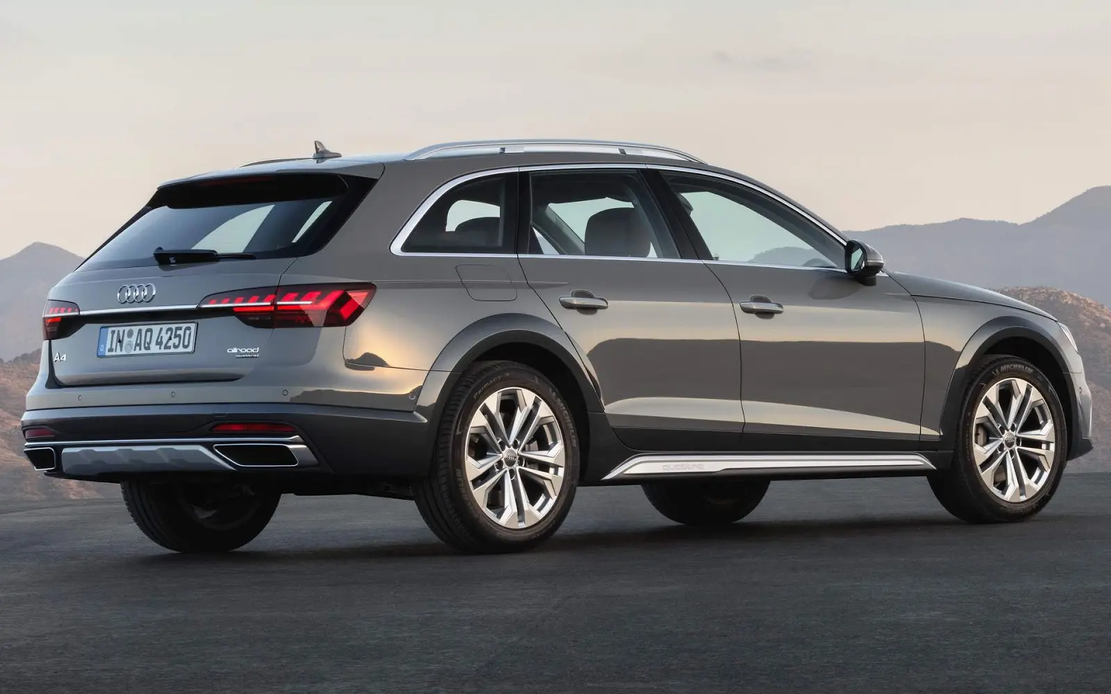 Audi A4 A4 Allroad Quattro 40 TDI STR 4WD 0