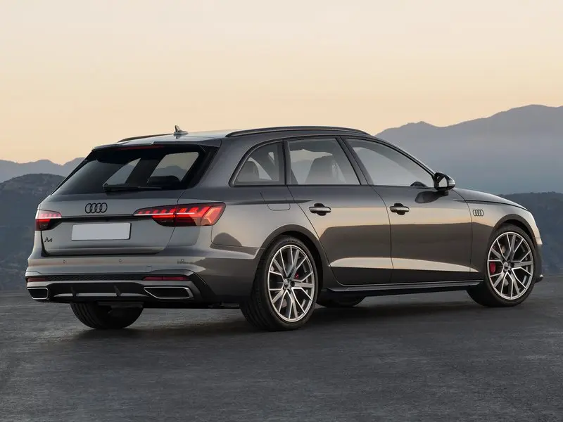 Audi A4 A4 Sedan 40 TDI Dynamic S-Tronic 5