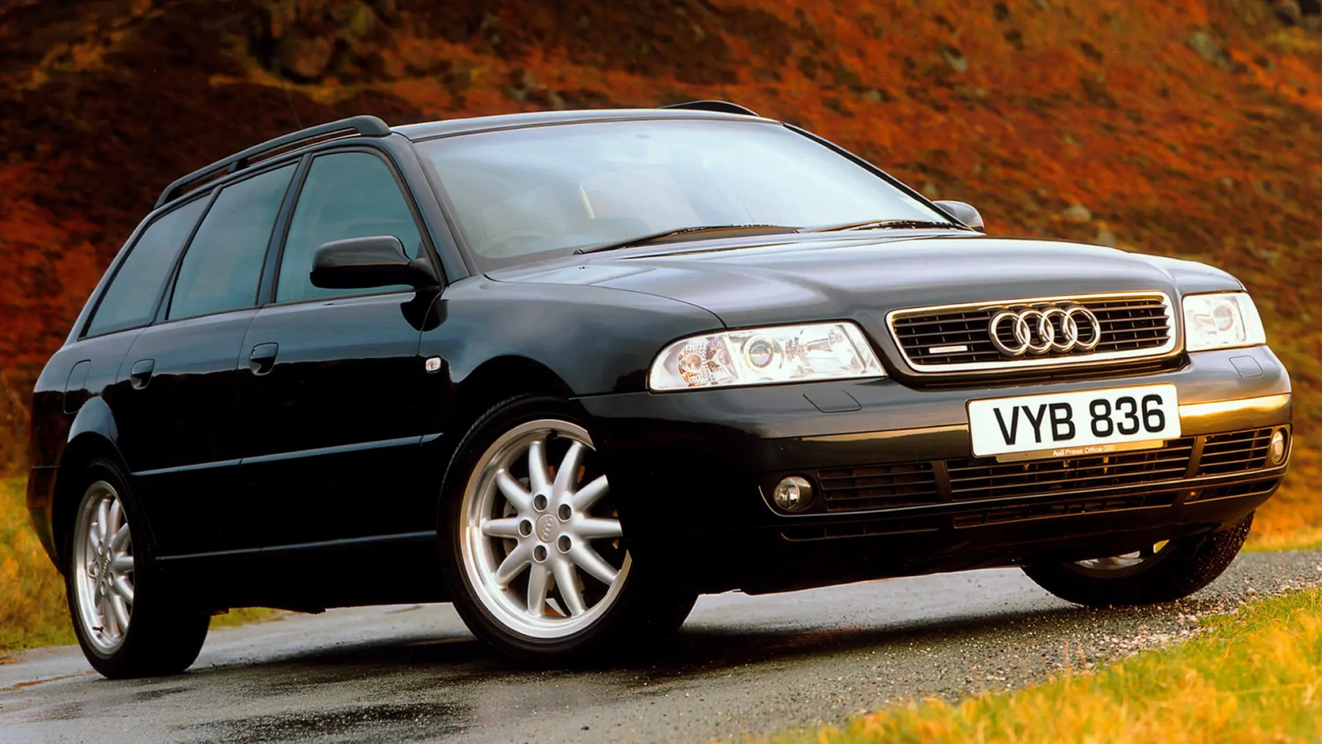 Audi A4 A4 Avant 2.4 1